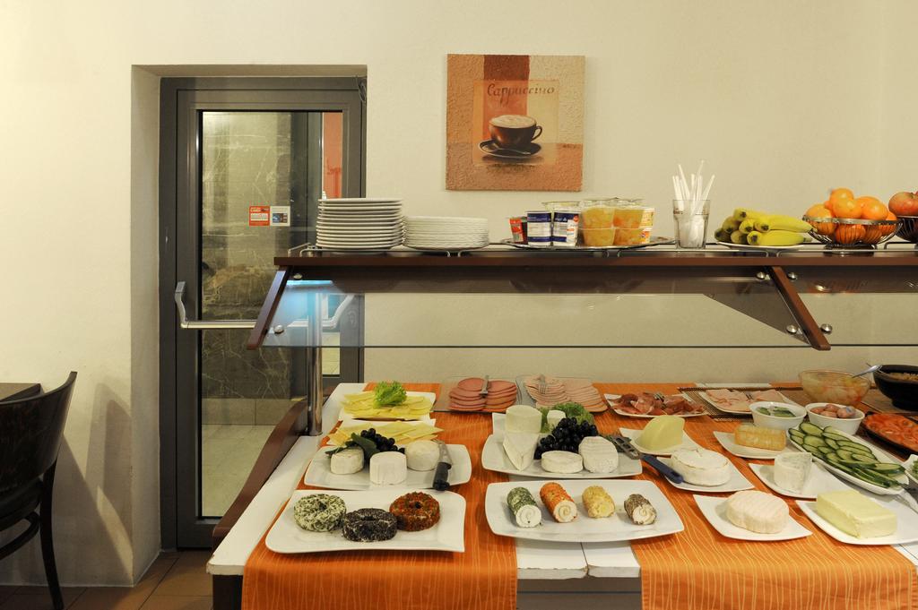 Fair Hotel Frankfurt - An Der Messe Франкфурт на Майн Екстериор снимка