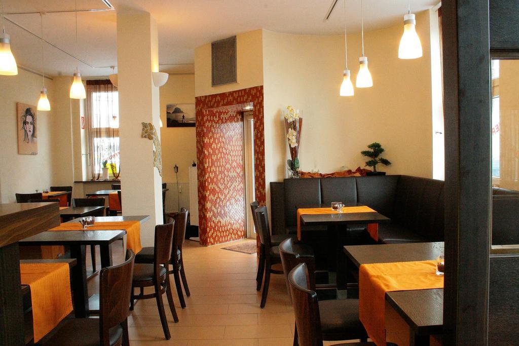 Fair Hotel Frankfurt - An Der Messe Франкфурт на Майн Екстериор снимка